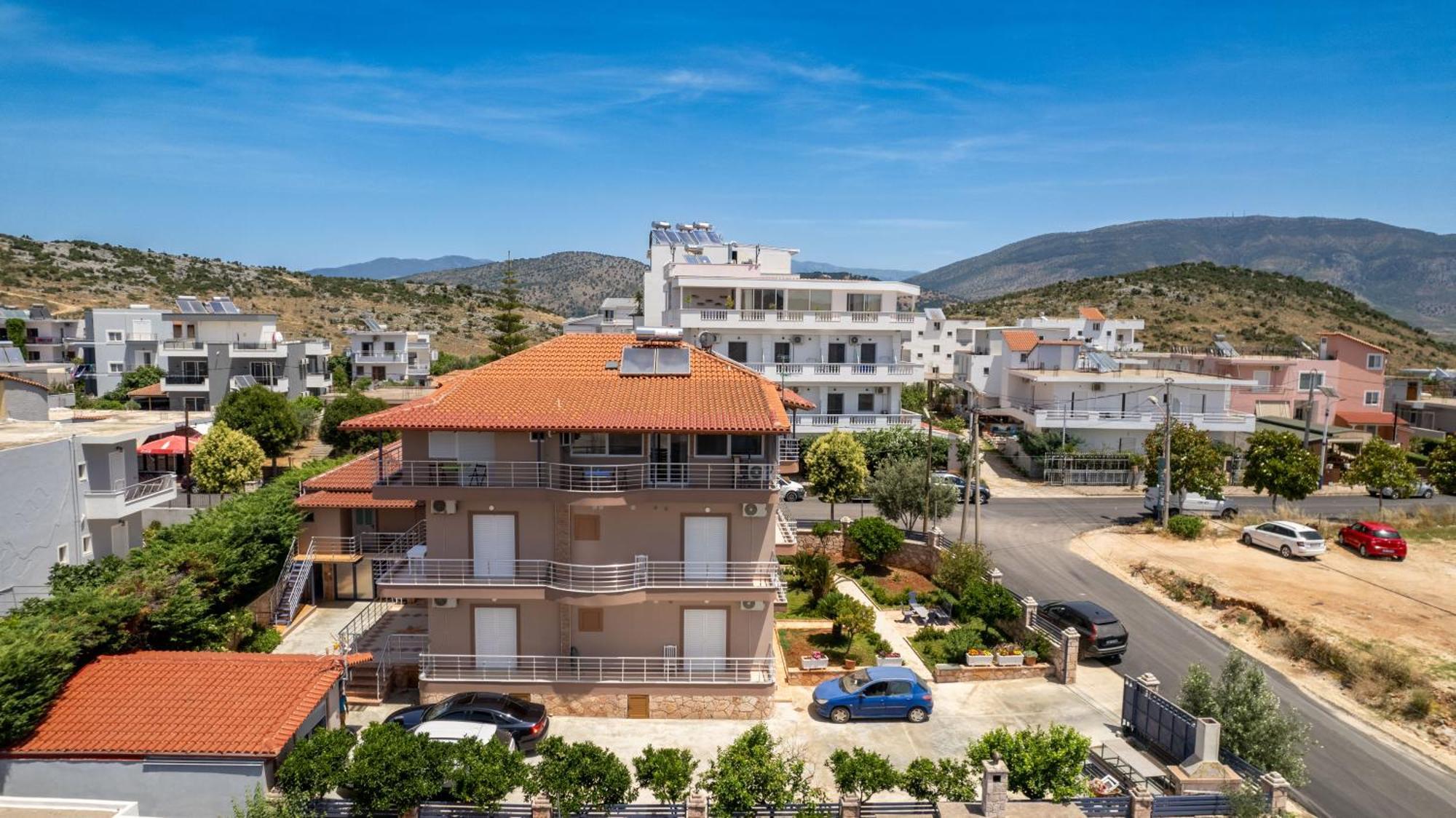 Villa Hamza Ксамил Экстерьер фото